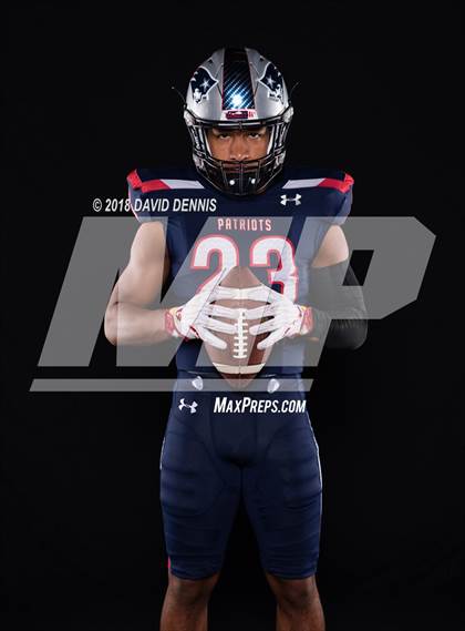 Thumbnail 3 in Liberty Senior Photos photogallery.