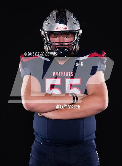 Thumbnail 2 in Liberty Senior Photos photogallery.