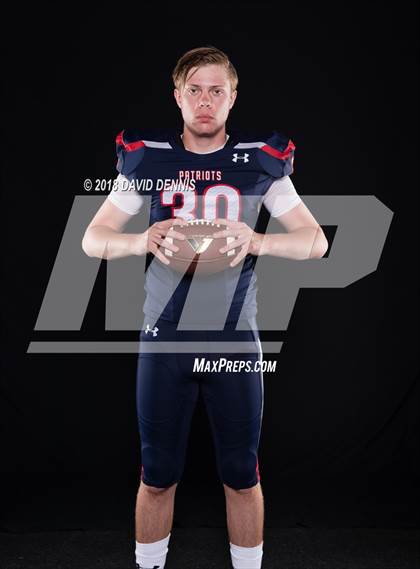 Thumbnail 3 in Liberty Senior Photos photogallery.