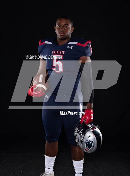 Thumbnail 2 in Liberty Senior Photos photogallery.