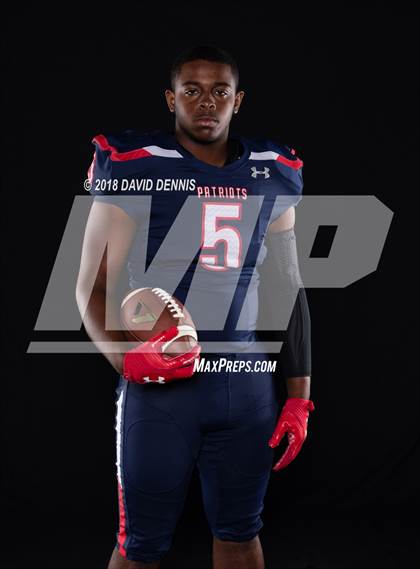 Thumbnail 3 in Liberty Senior Photos photogallery.