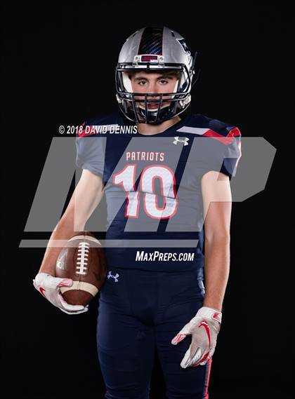 Thumbnail 2 in Liberty Senior Photos photogallery.
