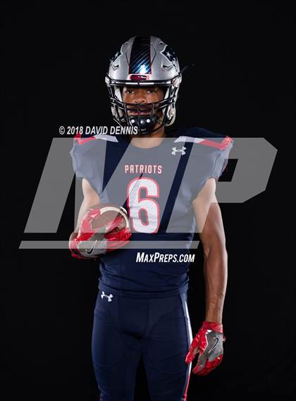 Thumbnail 2 in Liberty Senior Photos photogallery.