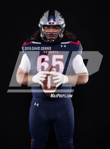 Thumbnail 3 in Liberty Senior Photos photogallery.