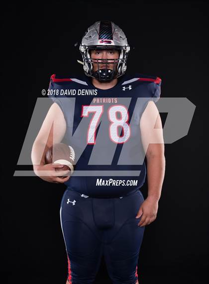 Thumbnail 3 in Liberty Senior Photos photogallery.