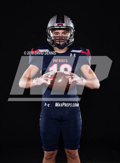 Thumbnail 3 in Liberty Senior Photos photogallery.