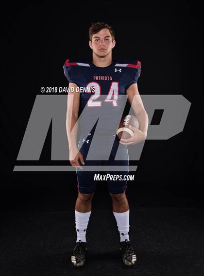Thumbnail 3 in Liberty Senior Photos photogallery.