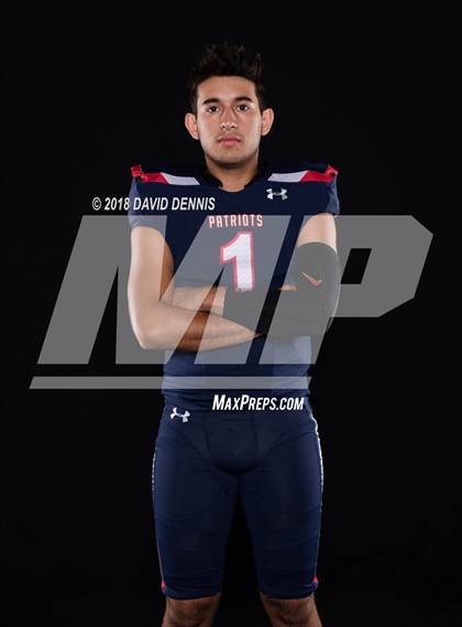Thumbnail 2 in Liberty Senior Photos photogallery.