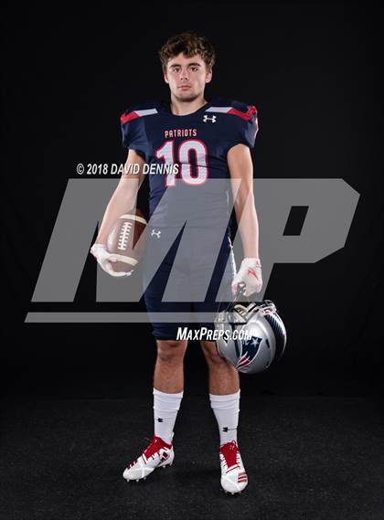 Thumbnail 3 in Liberty Senior Photos photogallery.