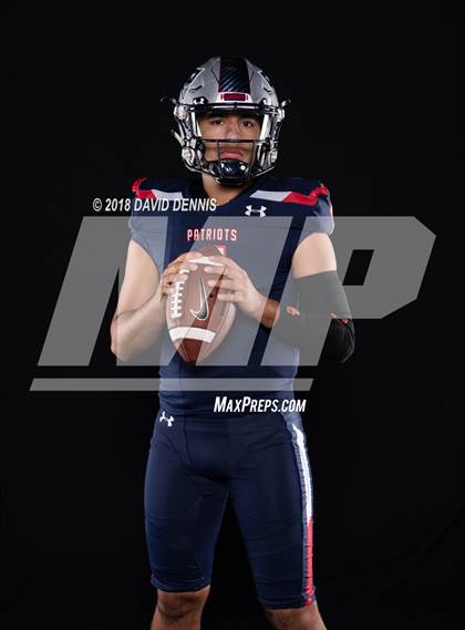 Thumbnail 3 in Liberty Senior Photos photogallery.