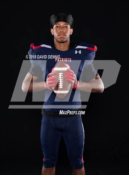 Thumbnail 2 in Liberty Senior Photos photogallery.