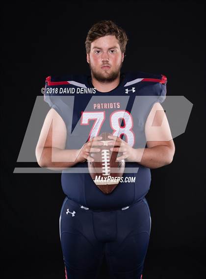 Thumbnail 1 in Liberty Senior Photos photogallery.