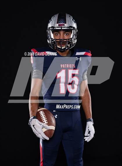 Thumbnail 2 in Liberty Senior Photos photogallery.