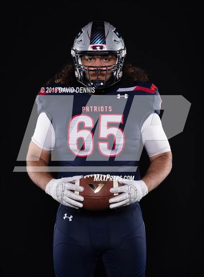 Thumbnail 2 in Liberty Senior Photos photogallery.
