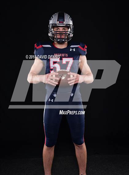 Thumbnail 1 in Liberty Senior Photos photogallery.