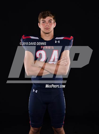 Thumbnail 3 in Liberty Senior Photos photogallery.
