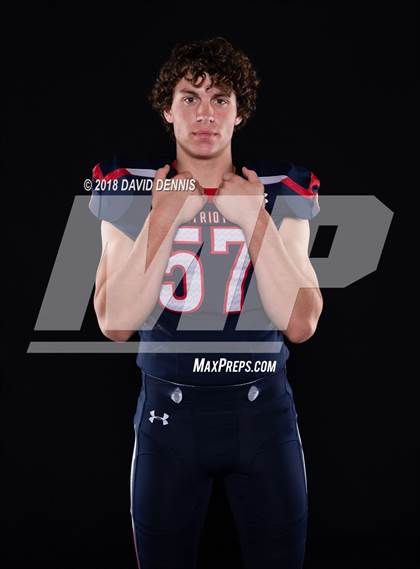 Thumbnail 1 in Liberty Senior Photos photogallery.
