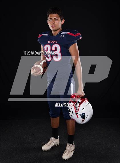 Thumbnail 1 in Liberty Senior Photos photogallery.
