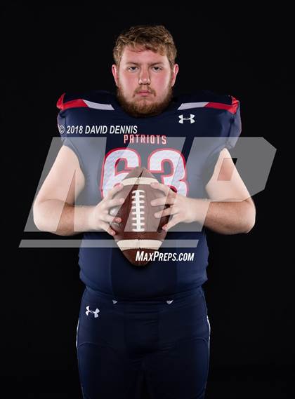Thumbnail 1 in Liberty Senior Photos photogallery.