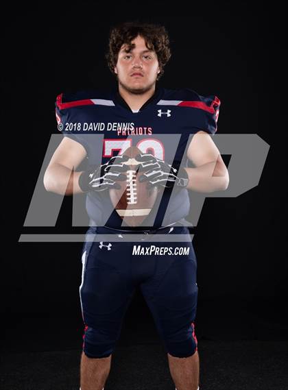 Thumbnail 2 in Liberty Senior Photos photogallery.