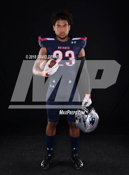 Thumbnail 2 in Liberty Senior Photos photogallery.