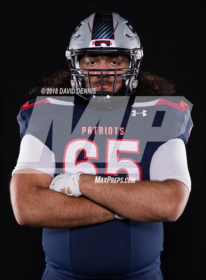 Thumbnail 2 in Liberty Senior Photos photogallery.