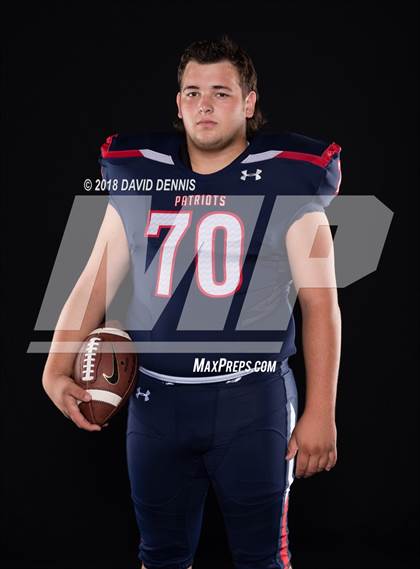 Thumbnail 3 in Liberty Senior Photos photogallery.
