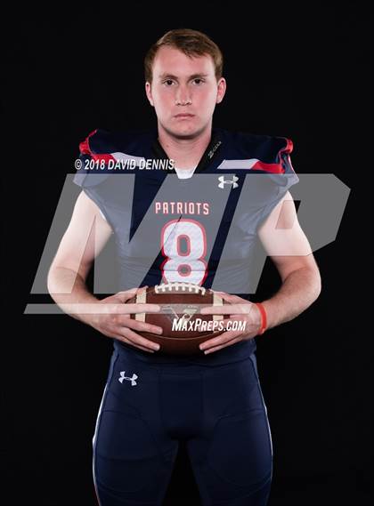 Thumbnail 1 in Liberty Senior Photos photogallery.