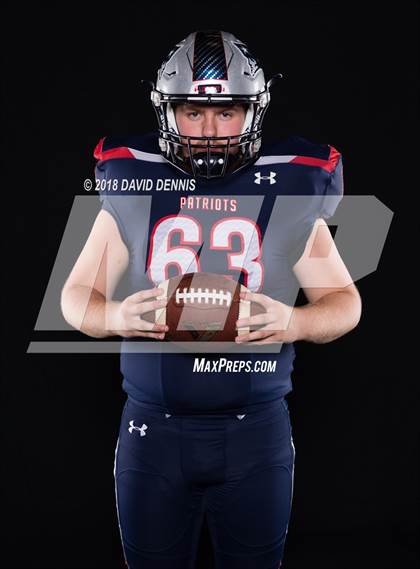 Thumbnail 3 in Liberty Senior Photos photogallery.