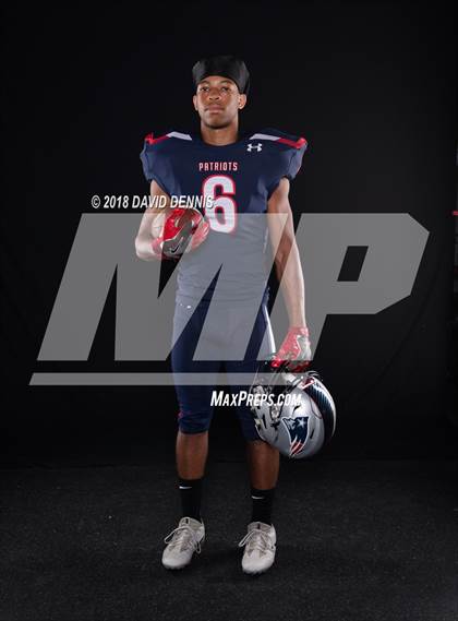Thumbnail 1 in Liberty Senior Photos photogallery.