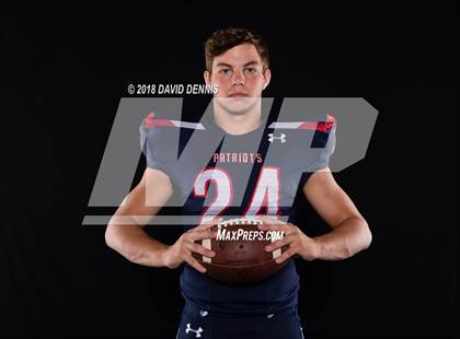 Thumbnail 2 in Liberty Senior Photos photogallery.
