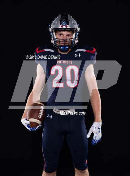 Thumbnail 3 in Liberty Senior Photos photogallery.