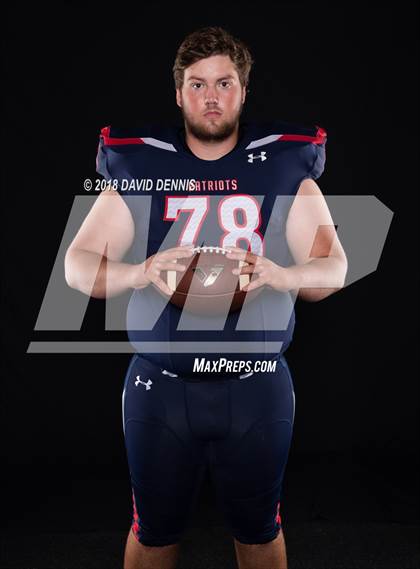 Thumbnail 3 in Liberty Senior Photos photogallery.