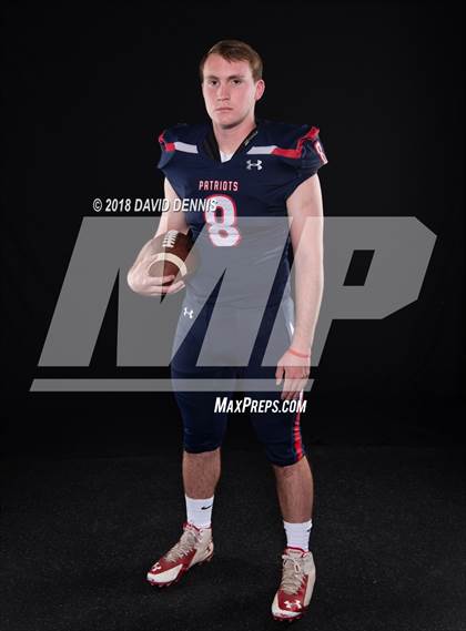 Thumbnail 2 in Liberty Senior Photos photogallery.