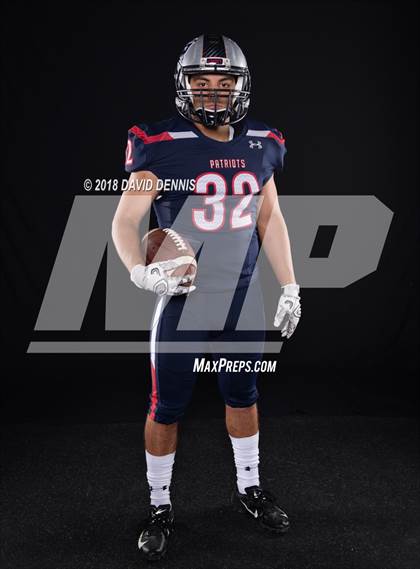 Thumbnail 2 in Liberty Senior Photos photogallery.