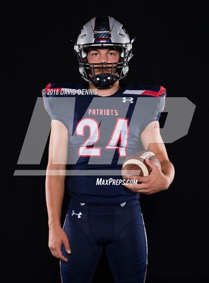 Thumbnail 1 in Liberty Senior Photos photogallery.