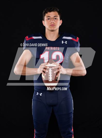 Thumbnail 2 in Liberty Senior Photos photogallery.