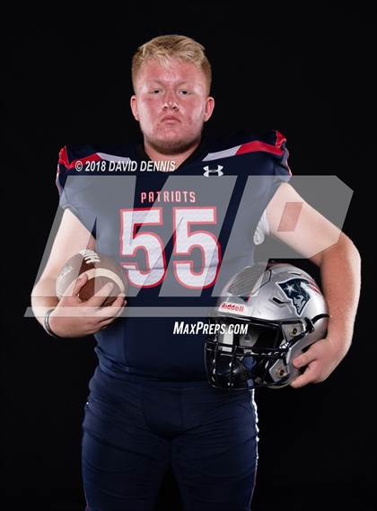 Thumbnail 1 in Liberty Senior Photos photogallery.