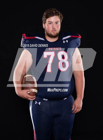 Thumbnail 2 in Liberty Senior Photos photogallery.