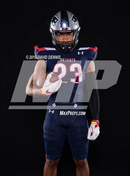 Thumbnail 2 in Liberty Senior Photos photogallery.