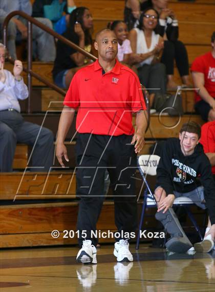 Thumbnail 3 in Harvard-Westlake vs. Loyola photogallery.