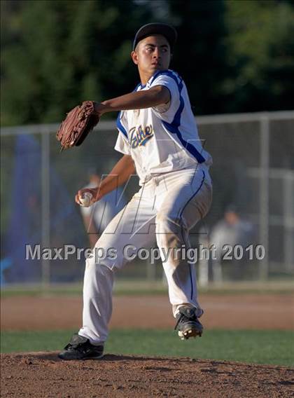Thumbnail 3 in Bella Vista vs. Benicia (CIF SJS D3 Playoffs - Game 3) photogallery.