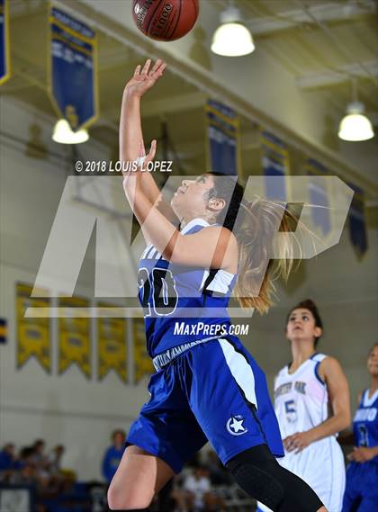 Thumbnail 2 in Chino @ Charter Oak photogallery.