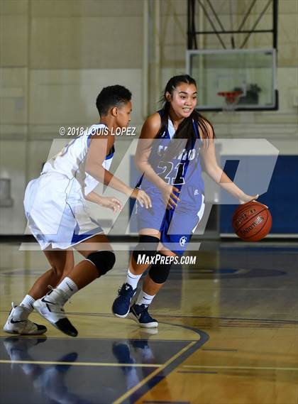 Thumbnail 1 in Chino @ Charter Oak photogallery.