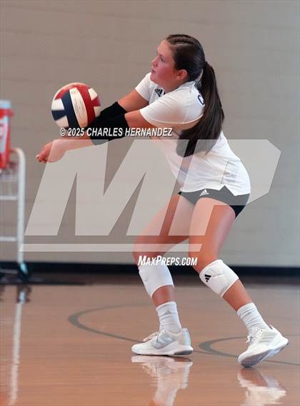Thumbnail 2 in Tomball Memorial @ College Station photogallery.
