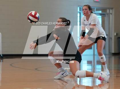 Thumbnail 3 in Tomball Memorial @ College Station photogallery.