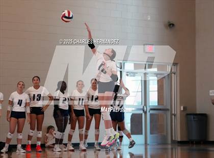 Thumbnail 2 in Tomball Memorial @ College Station photogallery.