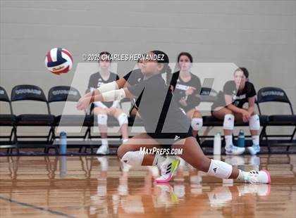 Thumbnail 2 in Tomball Memorial @ College Station photogallery.