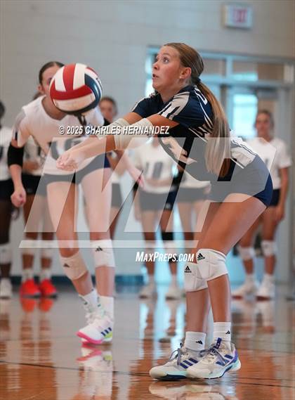 Thumbnail 2 in Tomball Memorial @ College Station photogallery.