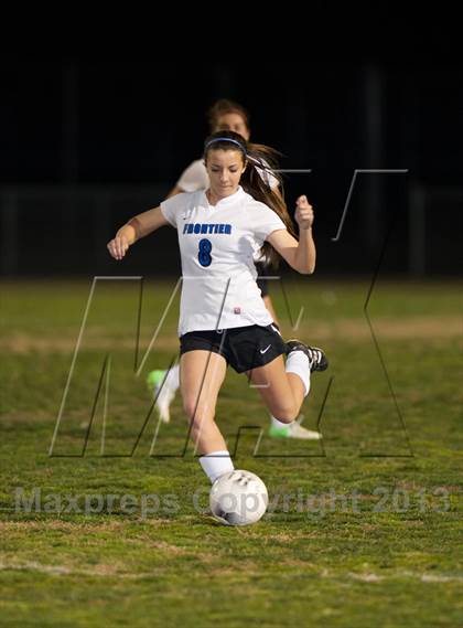 Thumbnail 2 in Tulare Western vs Frontier (CIF CS D2 Quarterfinals) photogallery.